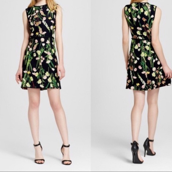 Victoria Beckham for Target Dresses & Skirts - Victoria Beckham black floral dress